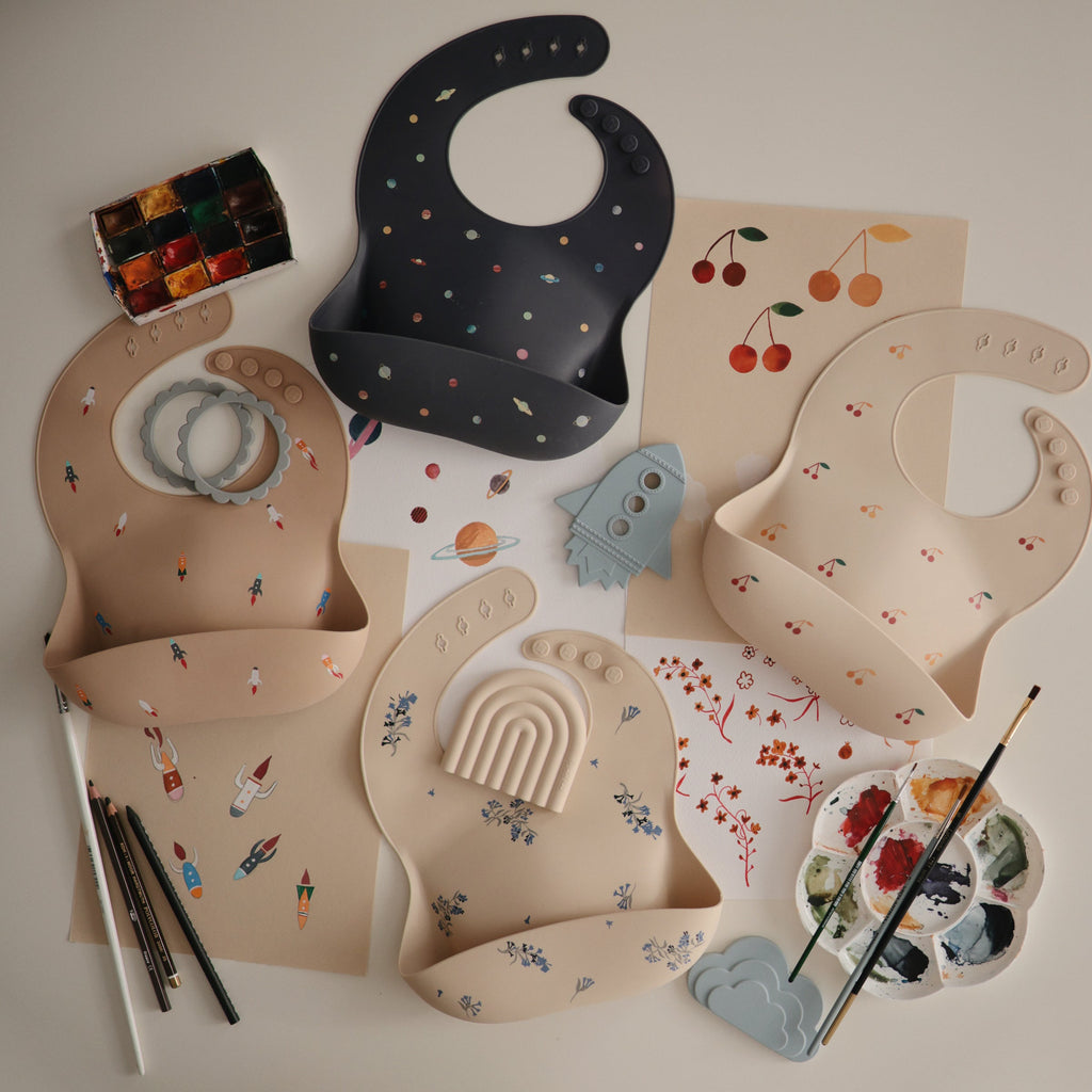 Silicone Baby Bib - Planets - HoneyBug