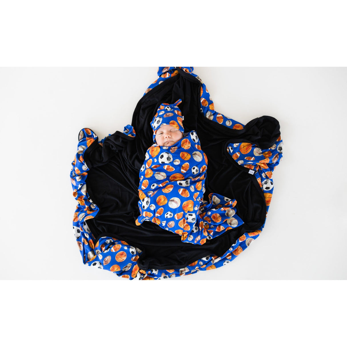 ALL STARZzz DREAM SWADDLE & BEANIE - HoneyBug