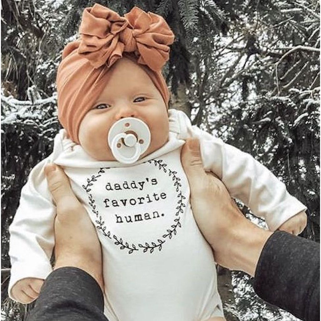 Daddy's Favorite Human - Long Sleeve Organic Cotton Bodysuit - HoneyBug