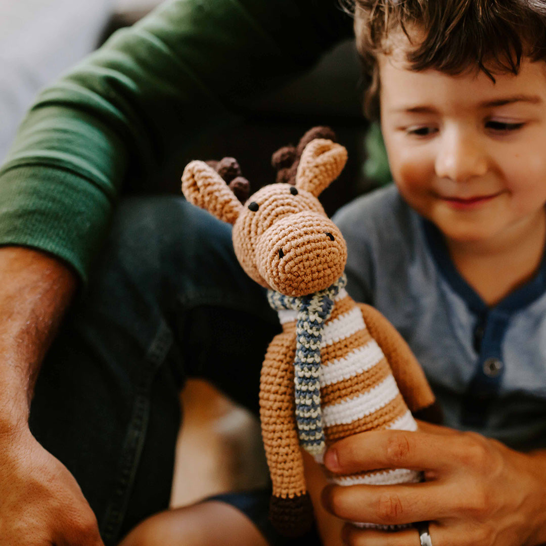 Moose Rattle - HoneyBug