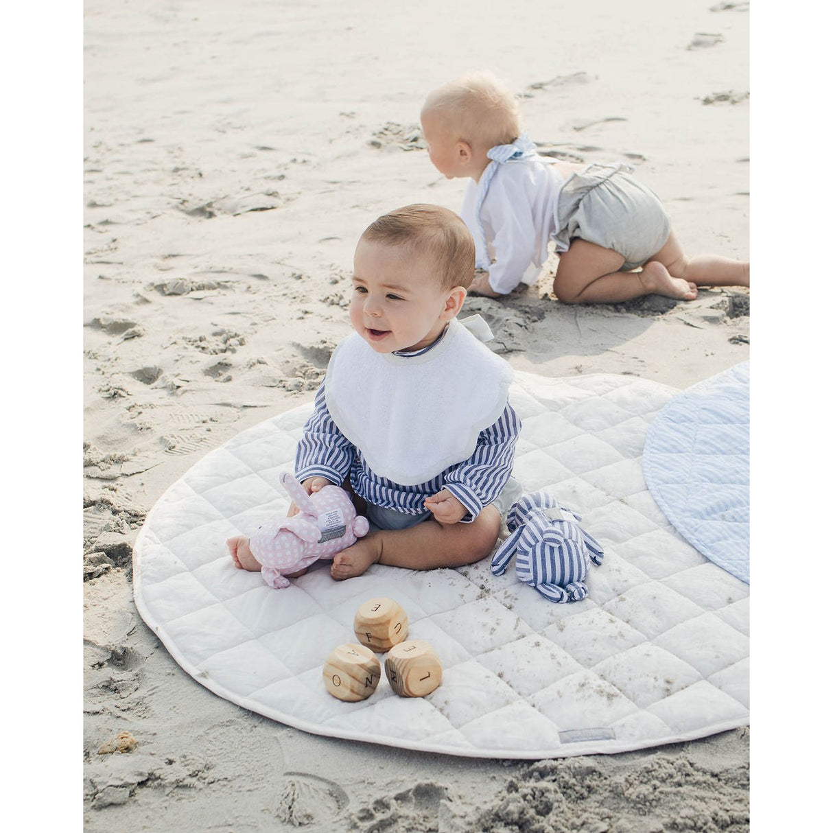 Round play mat - HoneyBug