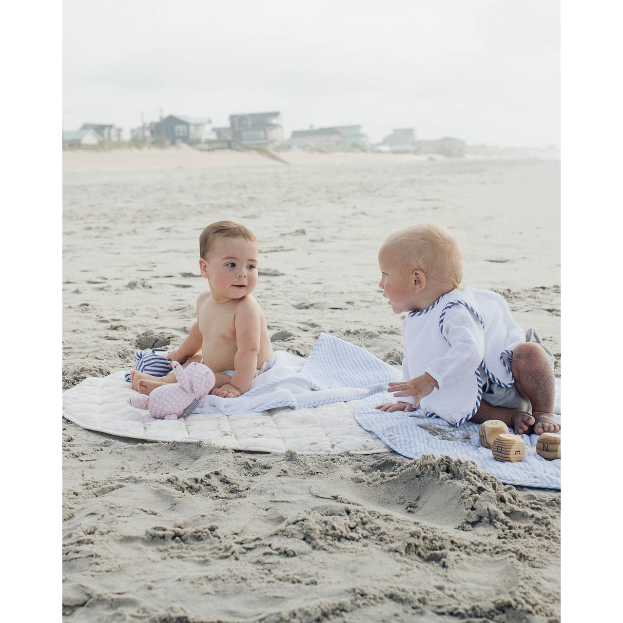 Round play mat - HoneyBug