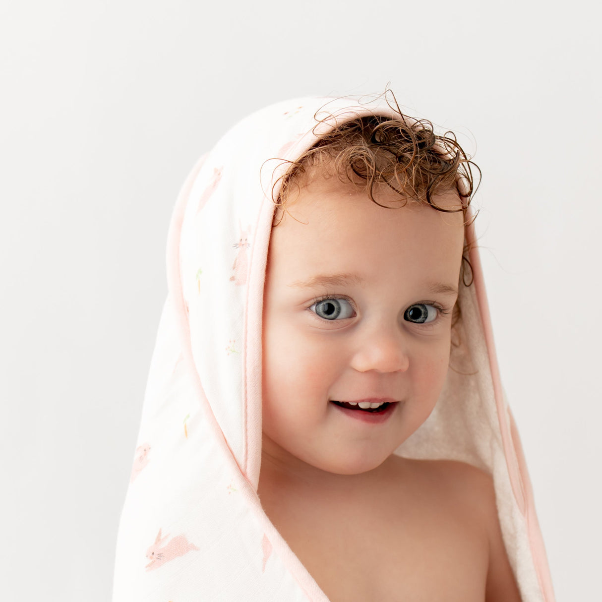 Bunny Hooded Towel Set - HoneyBug