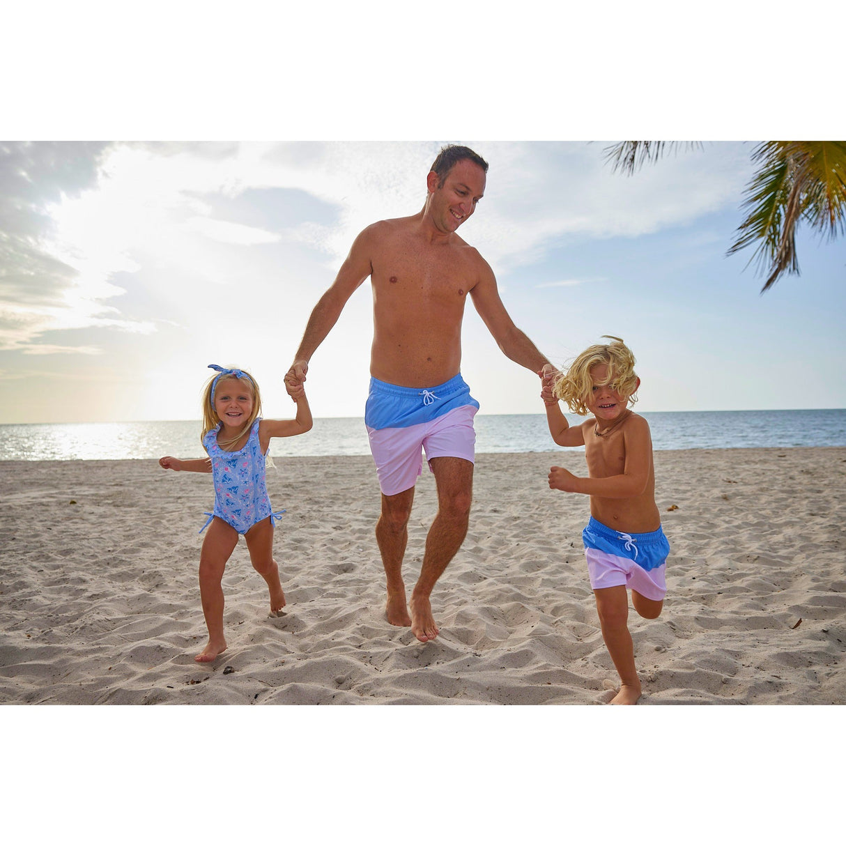 Coastal Cabana Men's Trunks - HoneyBug