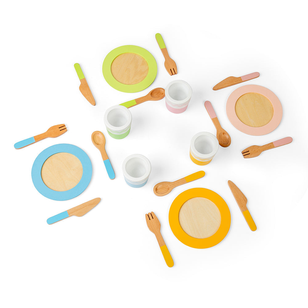 Dinner Service Set - HoneyBug