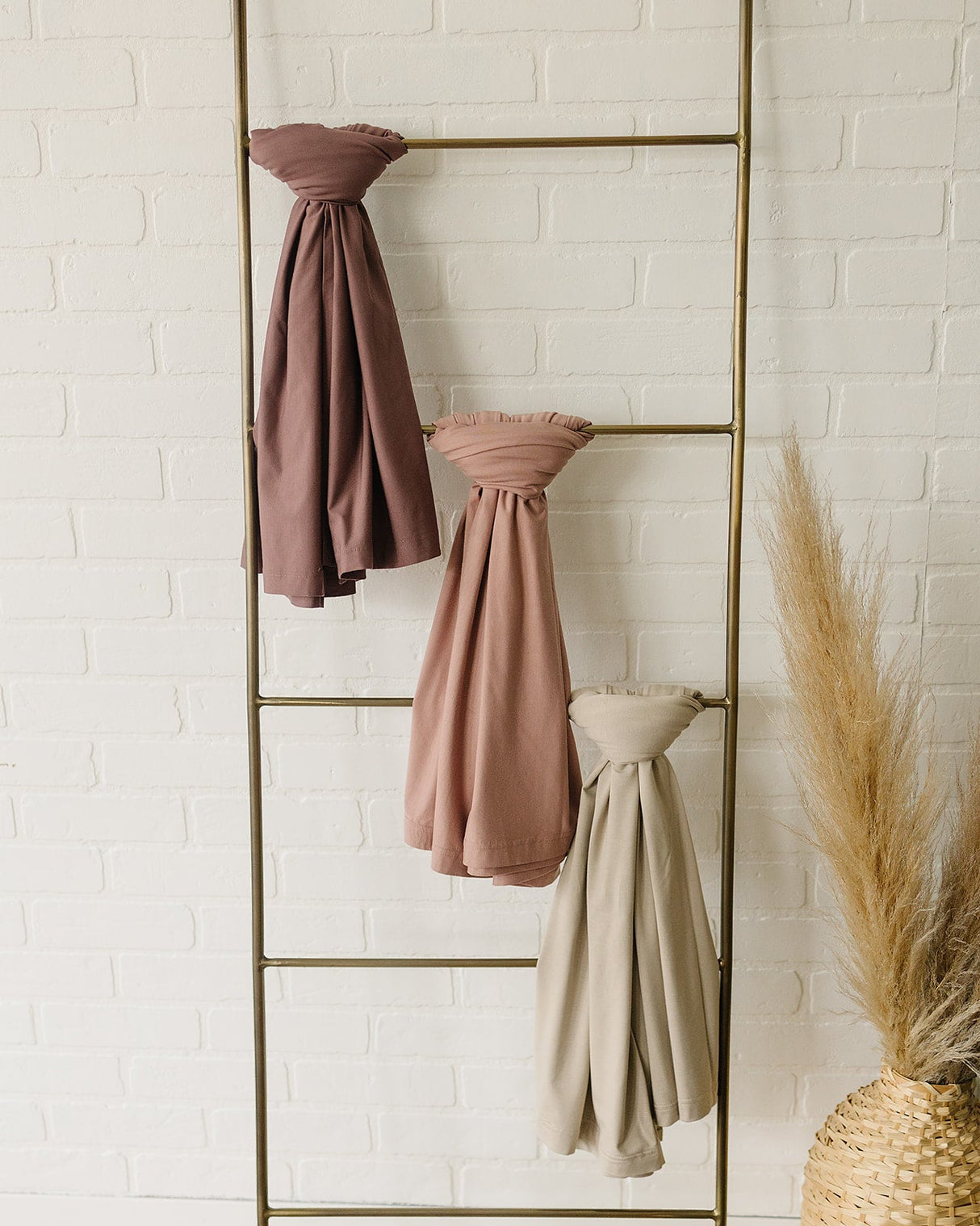 Dusty Rose Bamboo Stretch Swaddle - HoneyBug