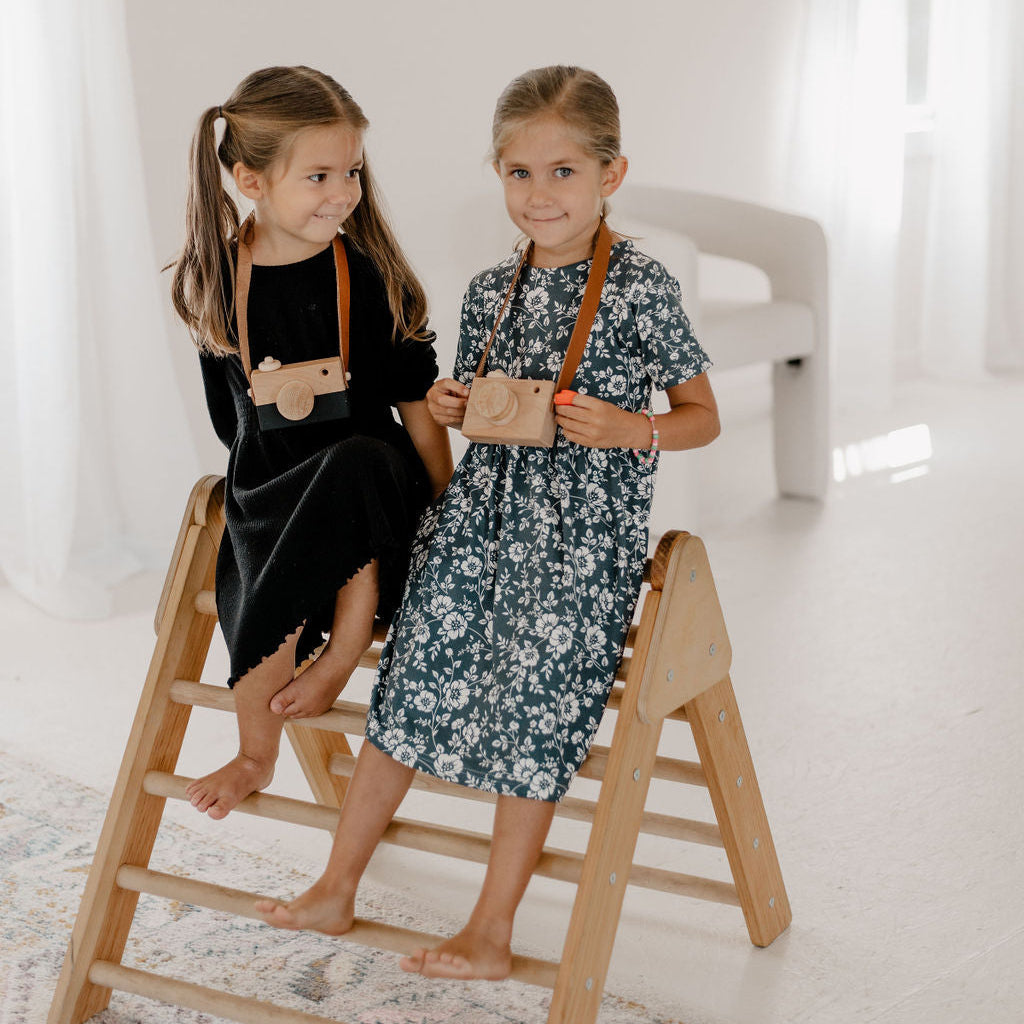 Wood & Leather Play Camera