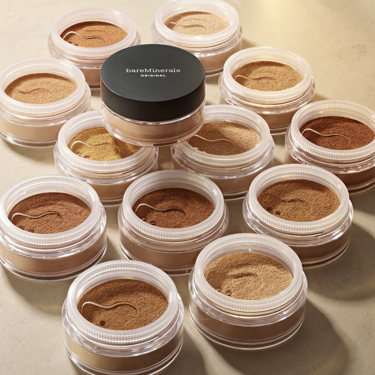 ORIGINAL Loose Powder Foundation SPF 15 - HoneyBug