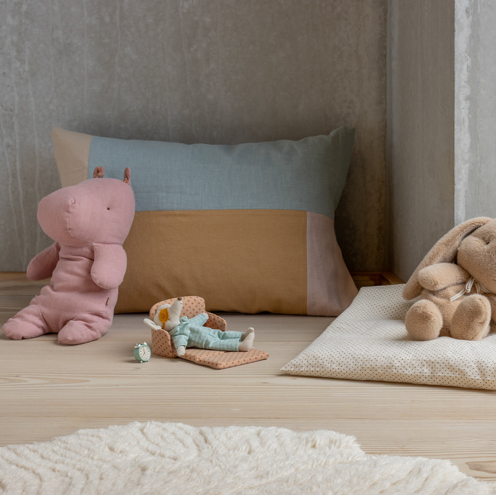 Hippo, Medium - Rose