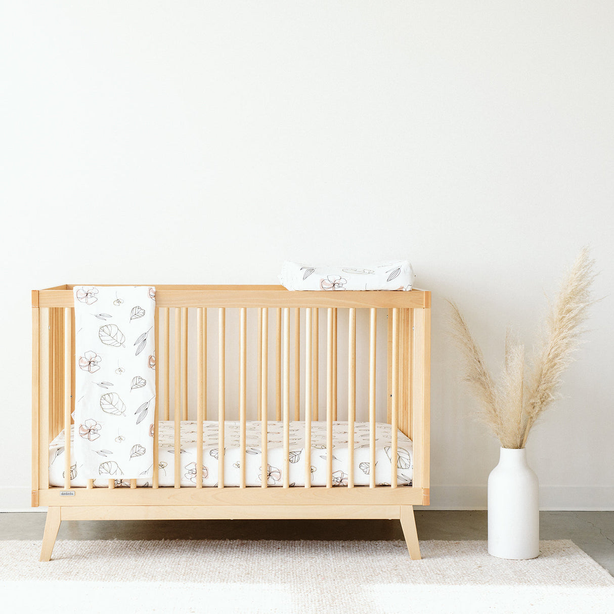 Soho 3-in-1 Convertible Crib - HoneyBug
