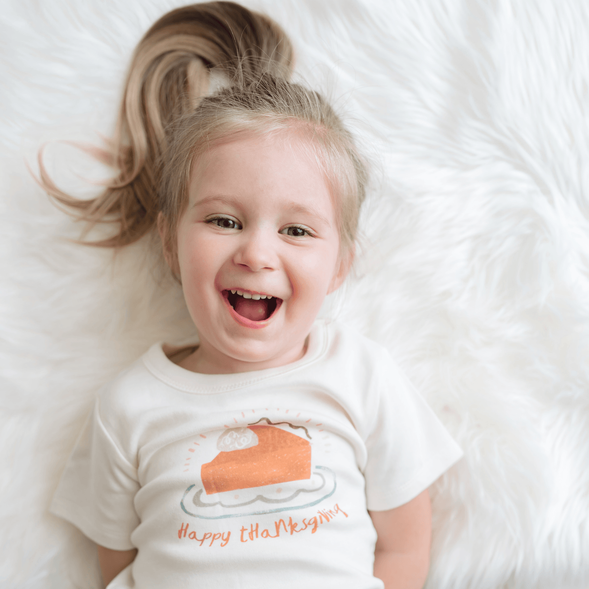 graphic tee | thanksgiving pie - HoneyBug