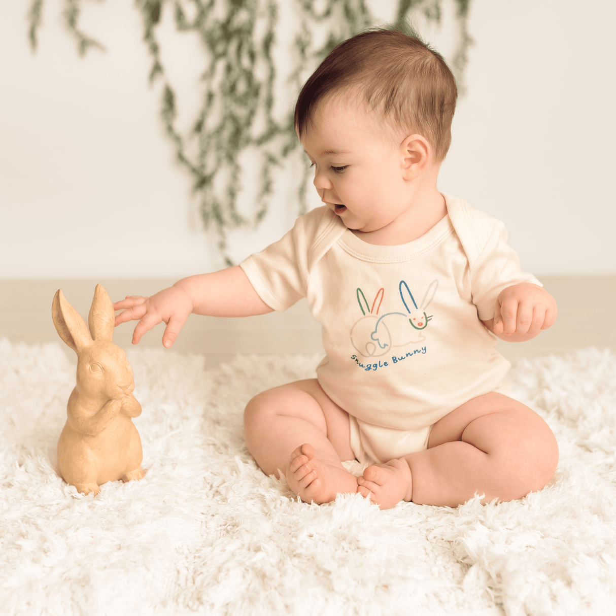 graphic bodysuit | snuggle bunny - HoneyBug