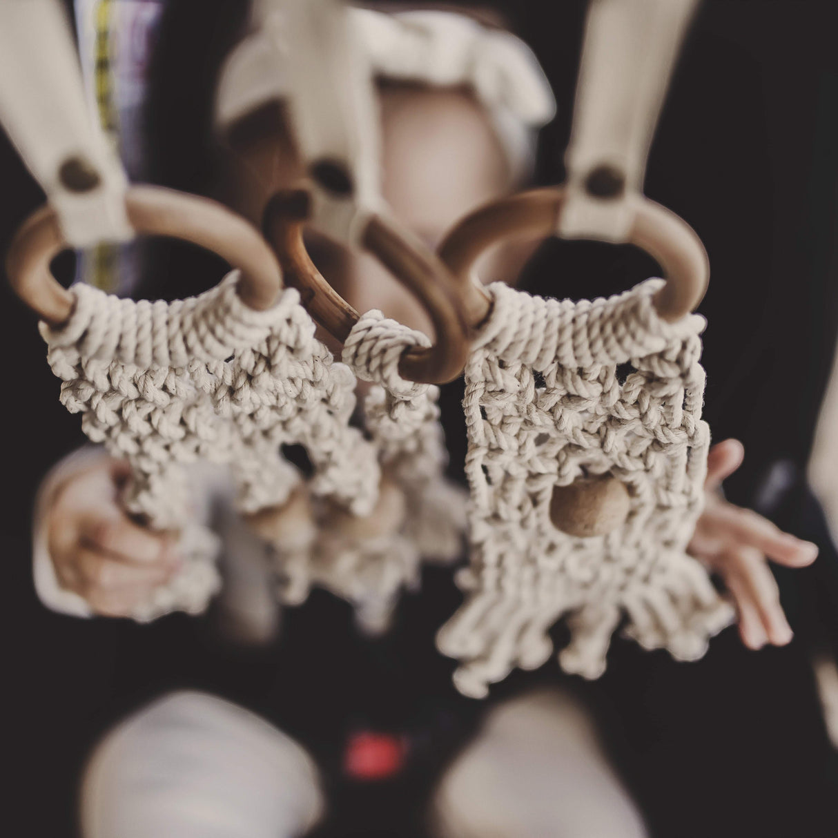 all-in-one toy | macrame mesh & bead - HoneyBug