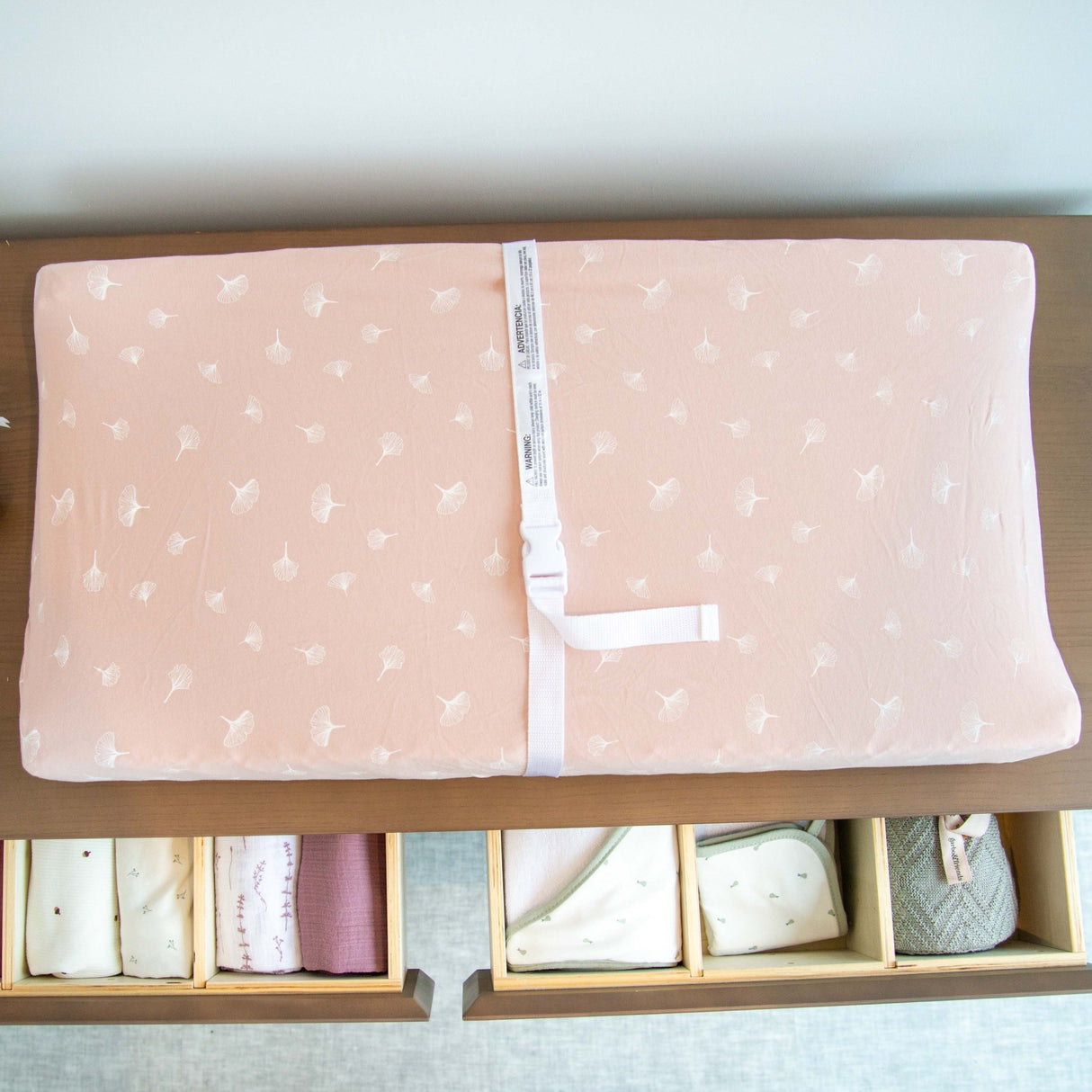 Changing Pad Cover | Cradle Sheet Set - Gingko & Pin Dot - HoneyBug