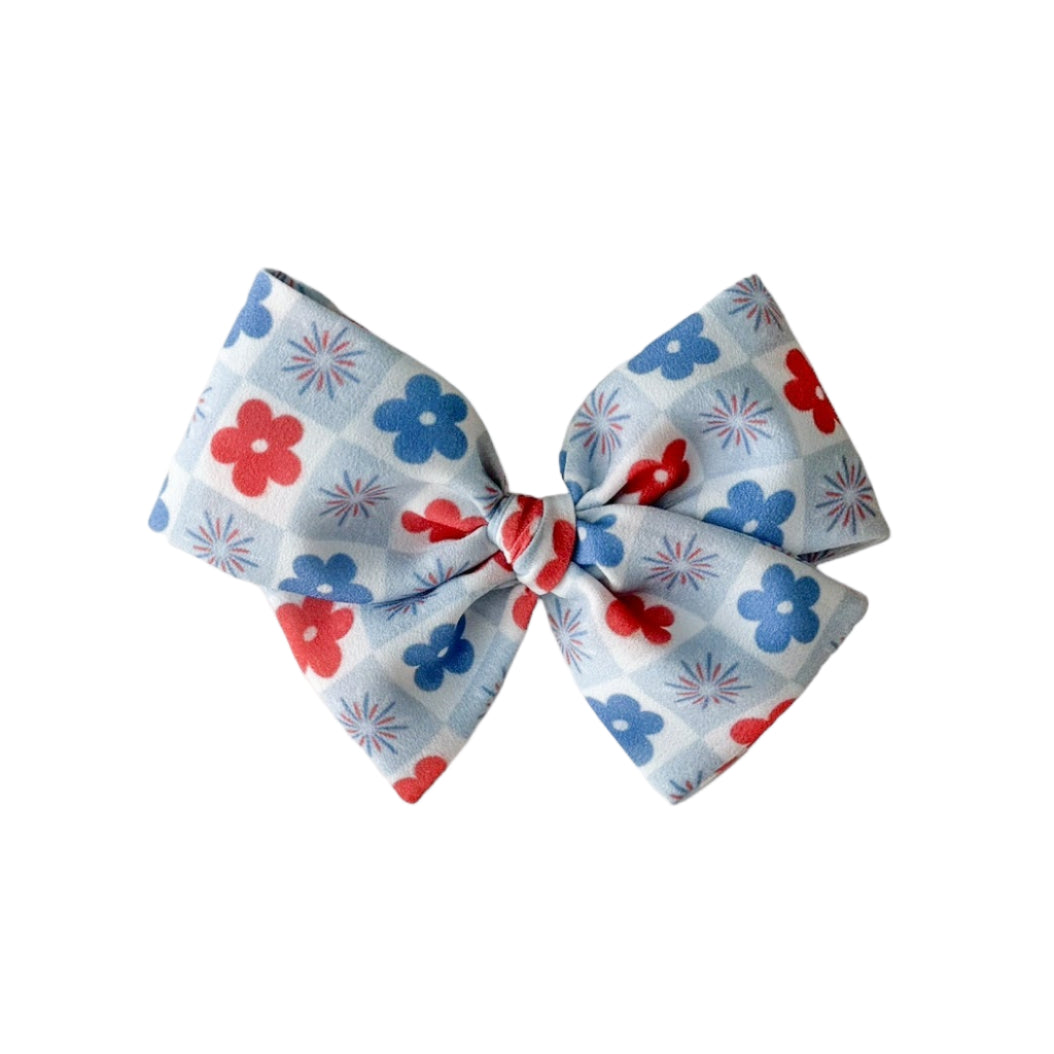 Floral Firework Plaid Pinwheel - HoneyBug