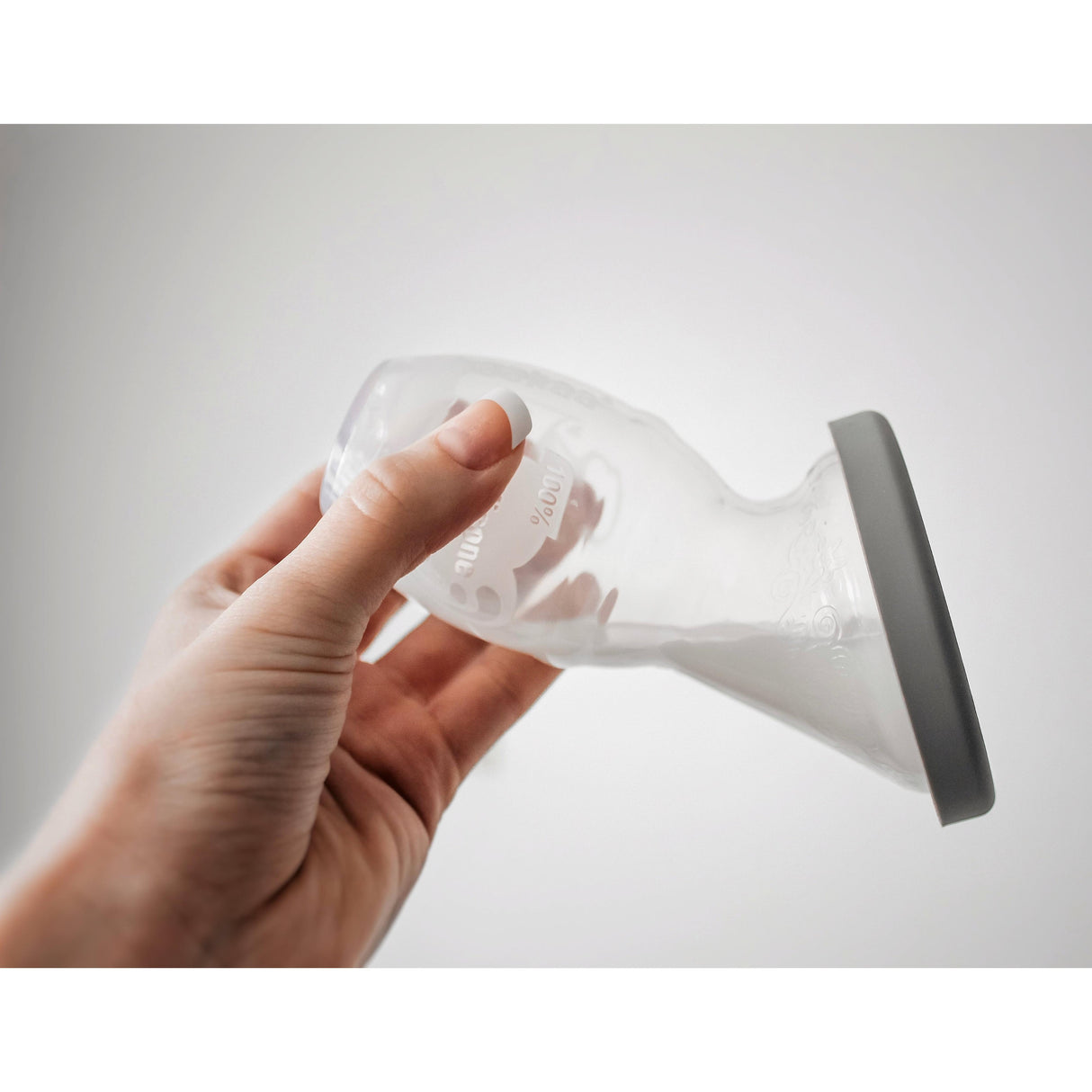 Haakaa Gen 1 Silicone Pump with Silicon Lid 1 Set - HoneyBug