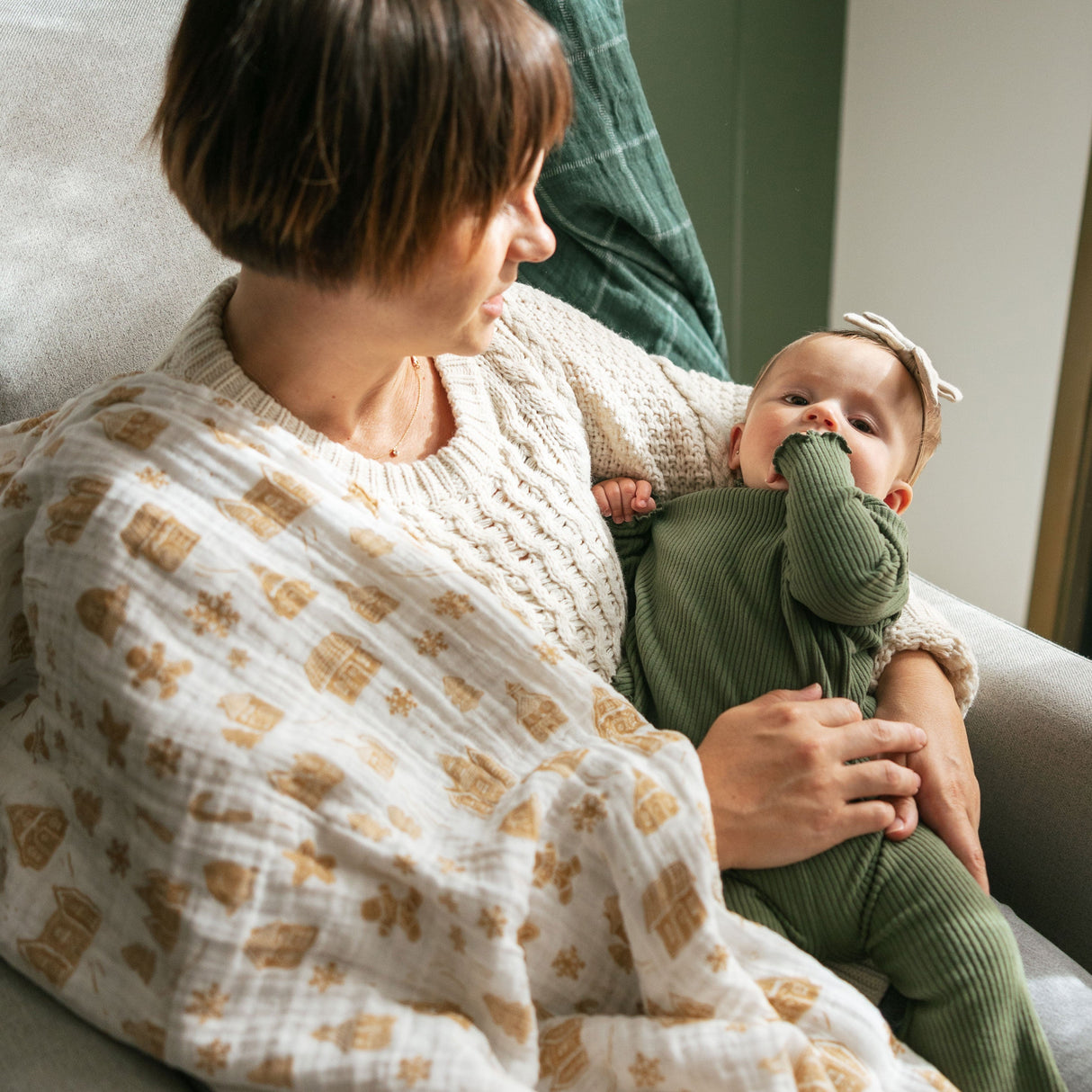 Cotton Muslin Swaddle Blanket 3 Pack - Snow Day - HoneyBug