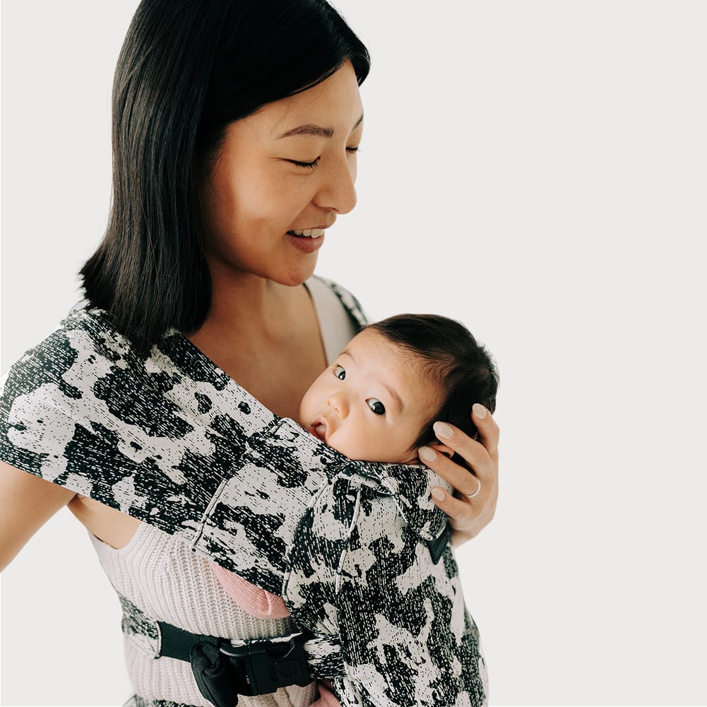 The Pearl Wrap Carrier - HoneyBug