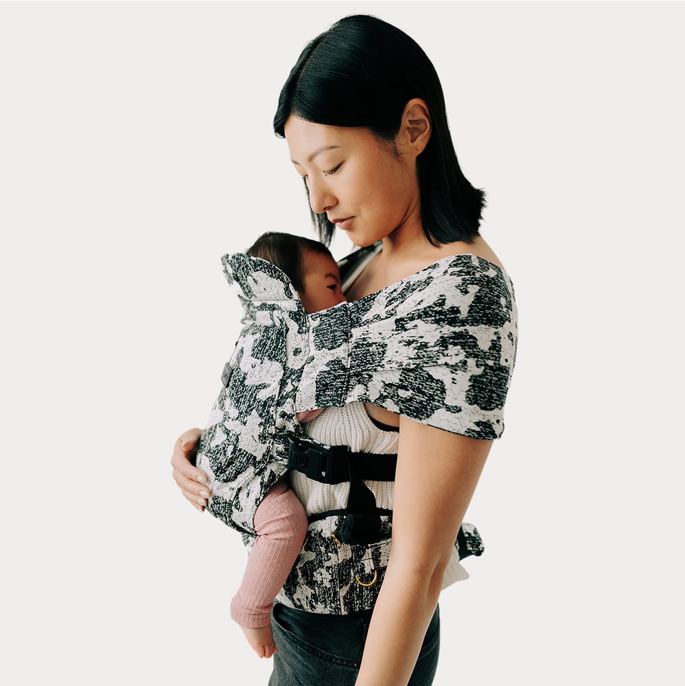 The Pearl Wrap Carrier - HoneyBug