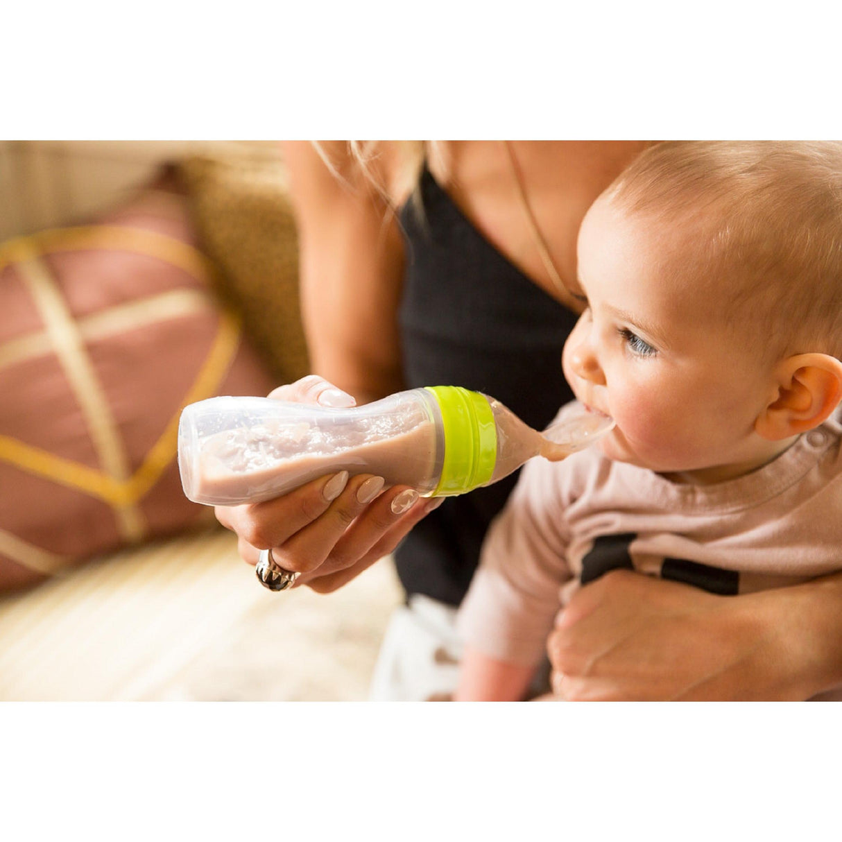 Haakaa Silicone Baby Food Dispensing Spoon with Cap 1 pk - HoneyBug