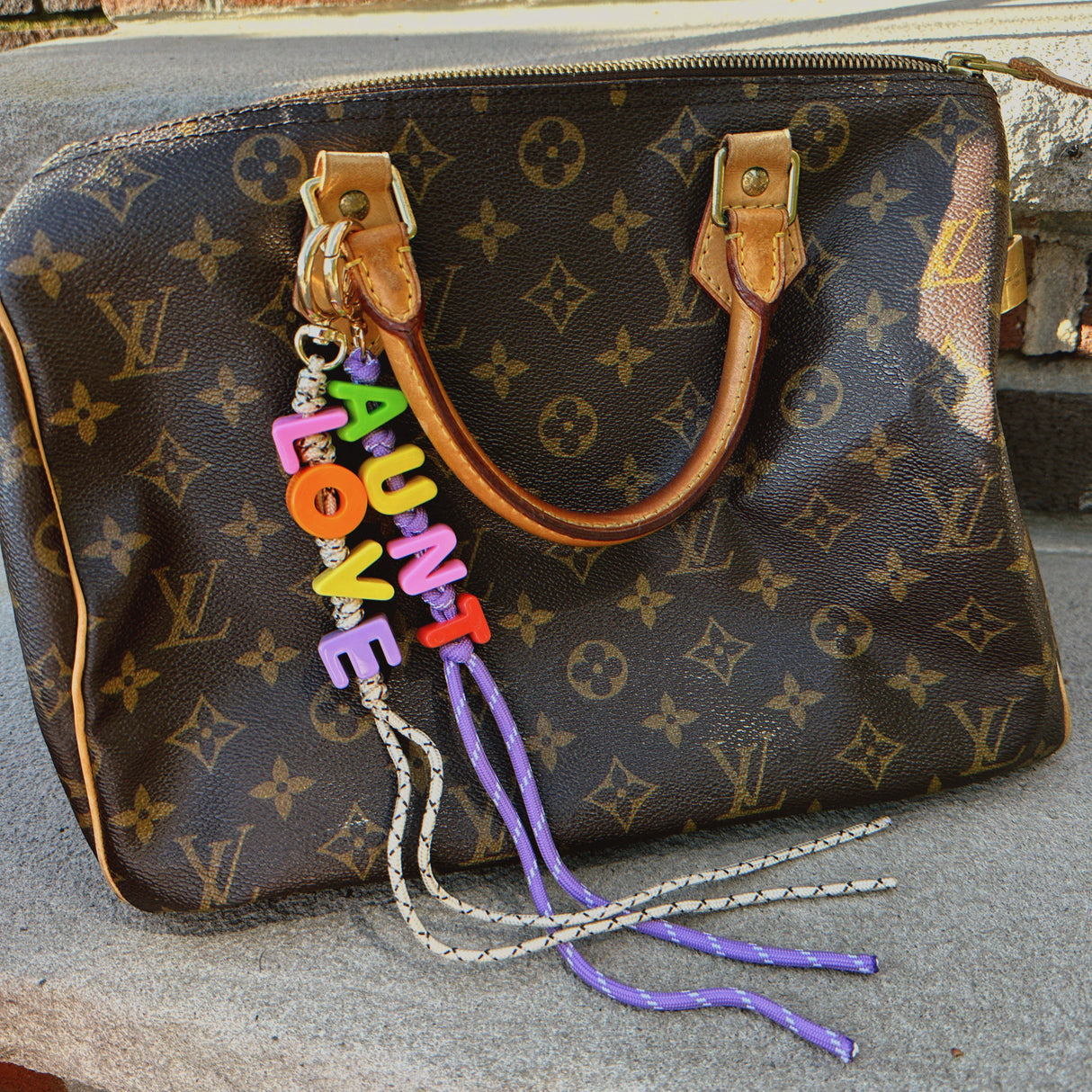 AUNT ♡ bag charm