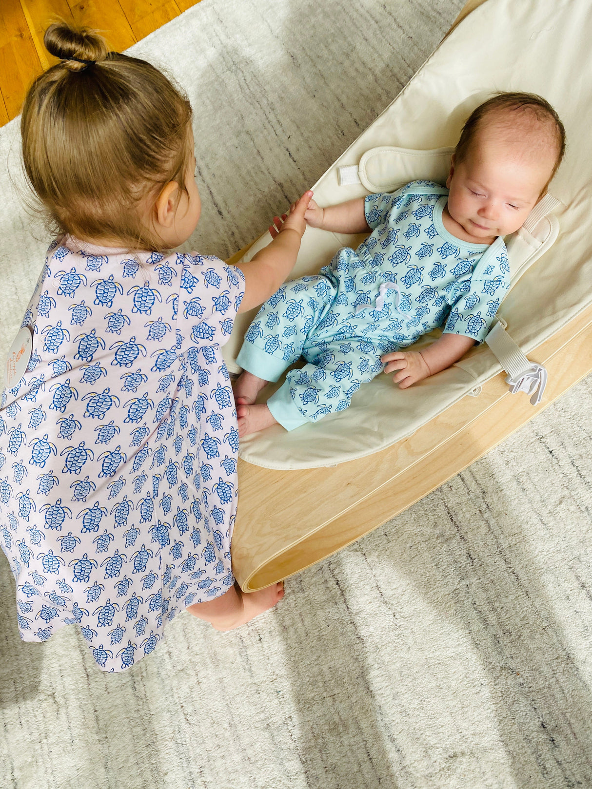 Blue Sea Turtle Jogger Pant - HoneyBug