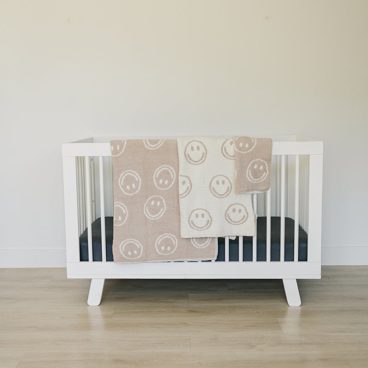 Smiley Taupe Plush Blanket - HoneyBug