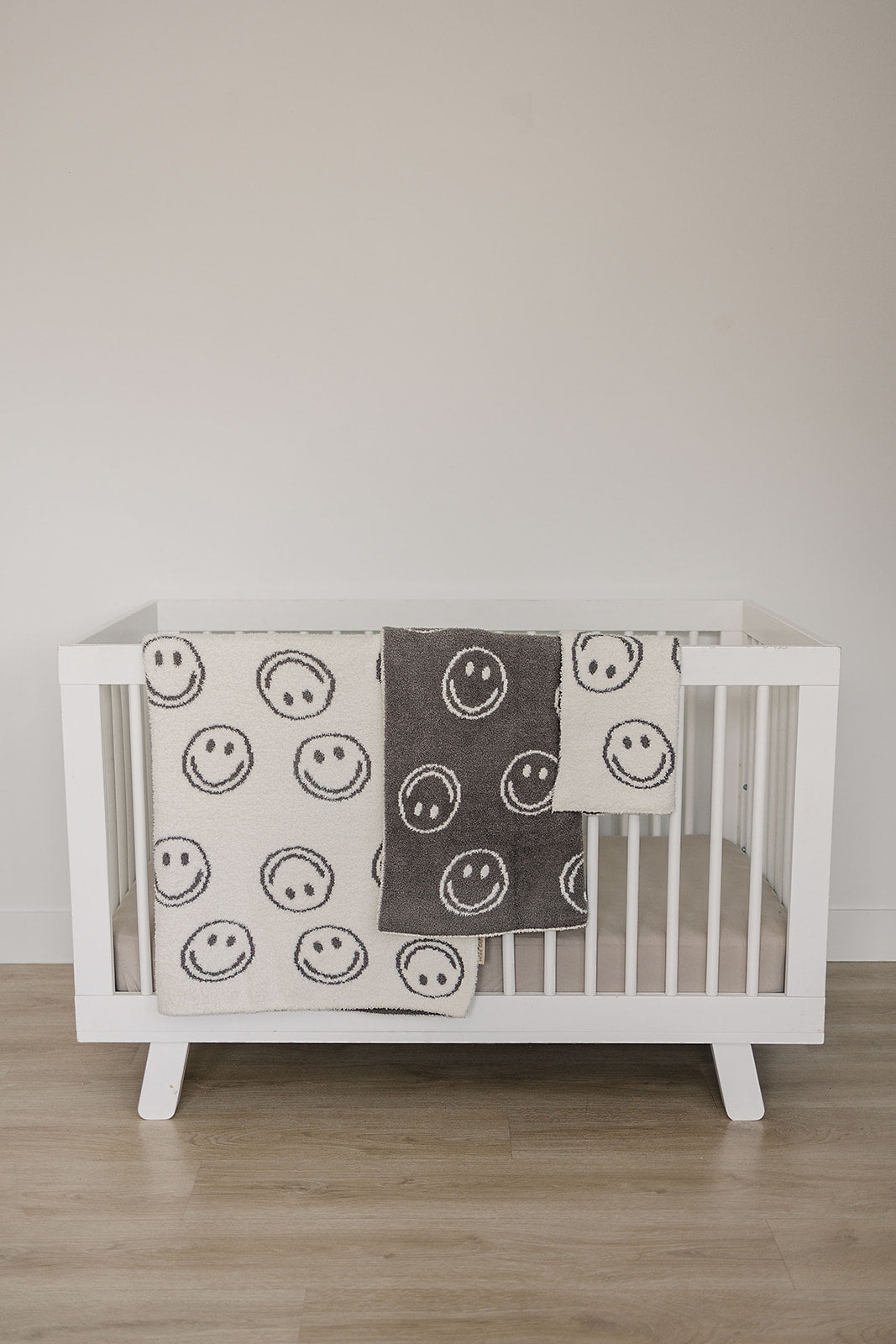 Charcoal Smiley Plush Blanket - HoneyBug