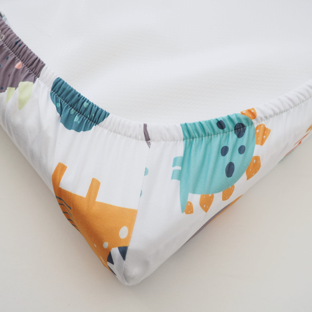 Changing Pad Cover - Dinoland - HoneyBug