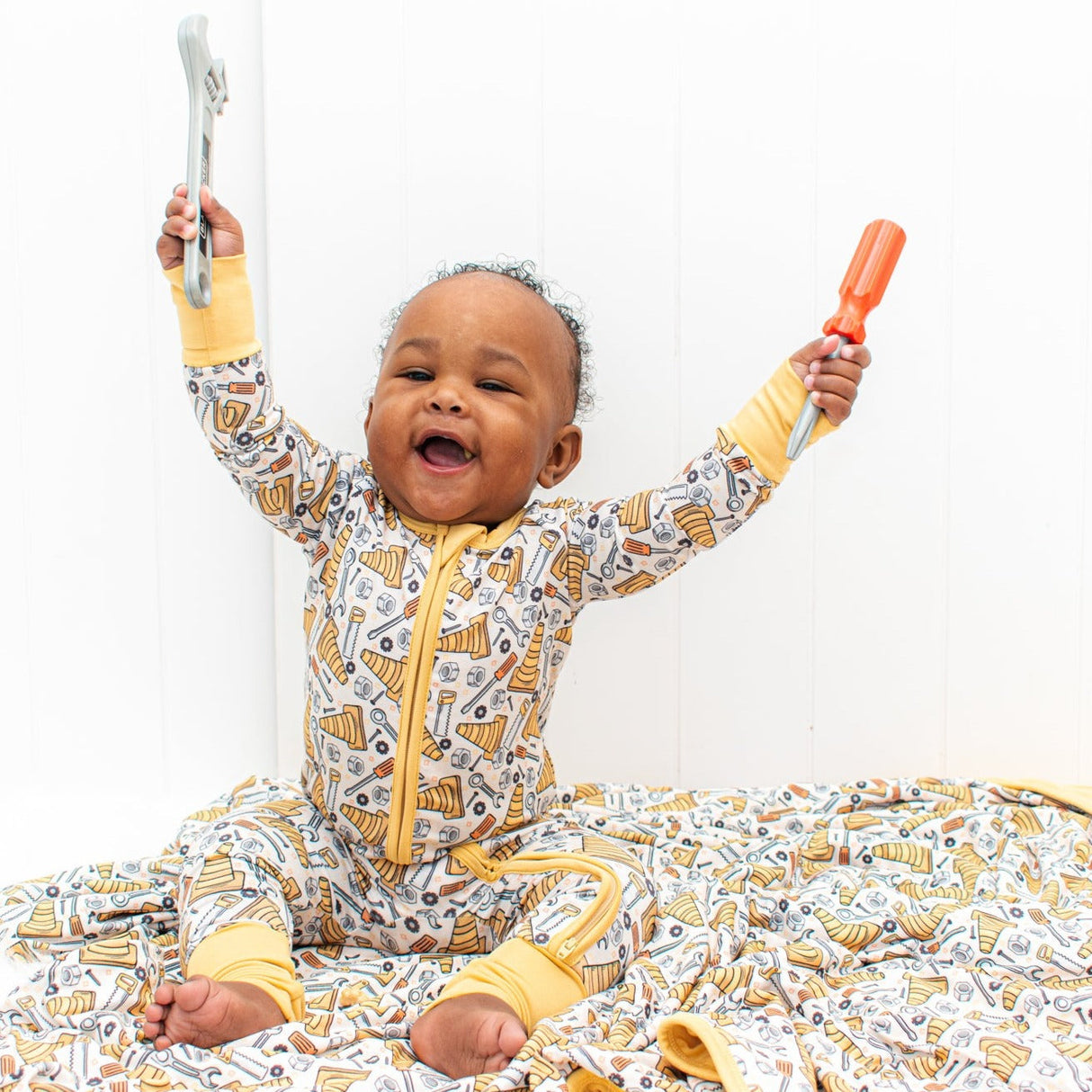 ZIP ROMPER- Tools - HoneyBug