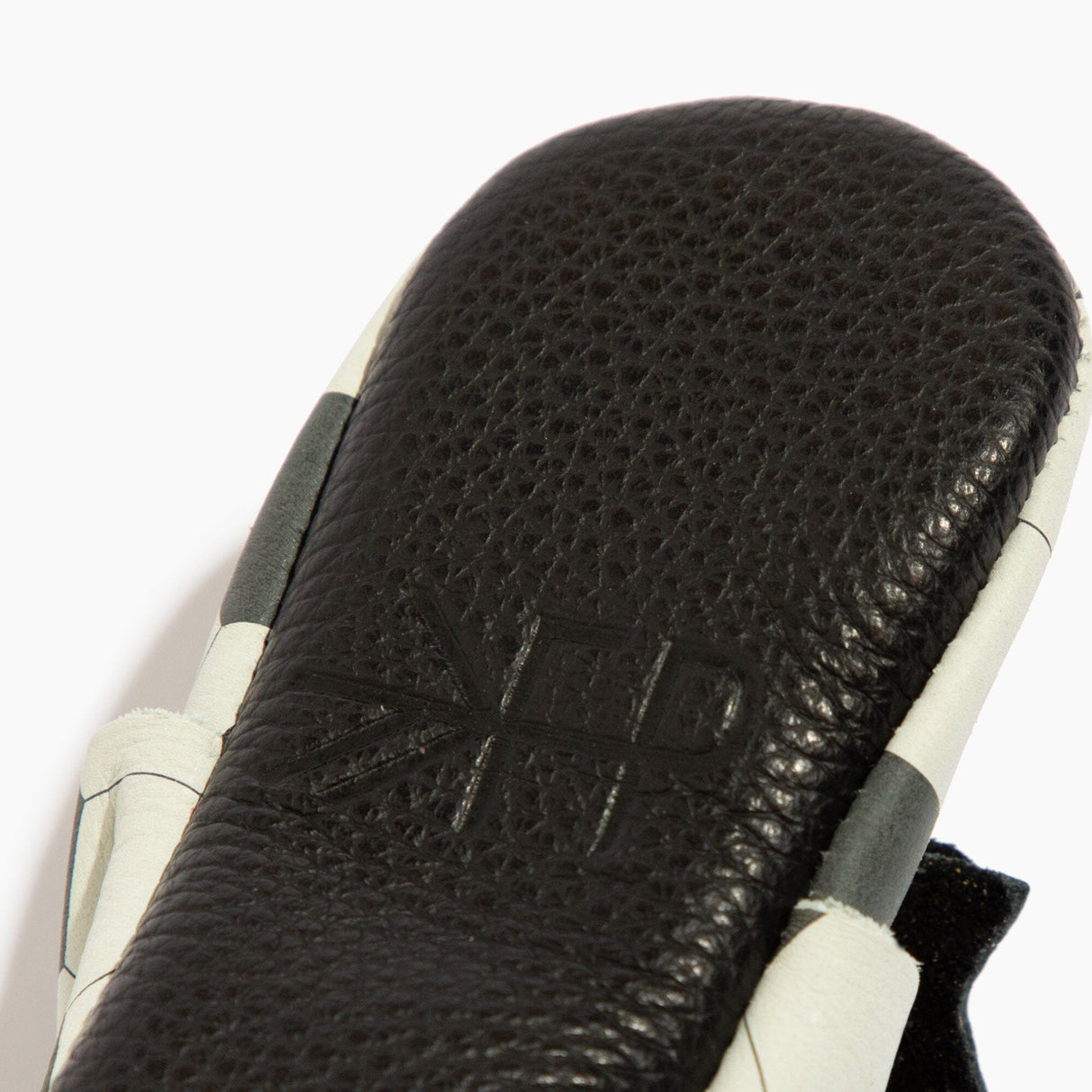 Playmaker Bow Baby Shoe - HoneyBug
