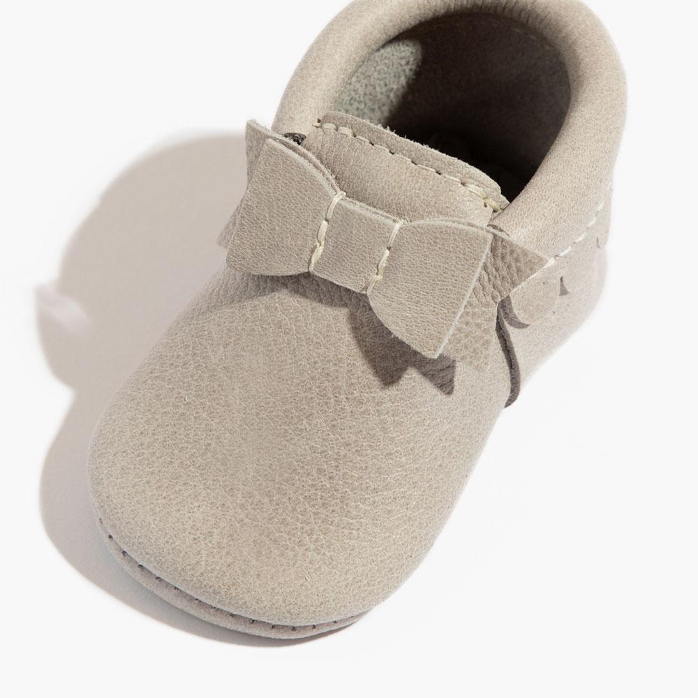 Salt Flats Bow Baby Shoe - HoneyBug