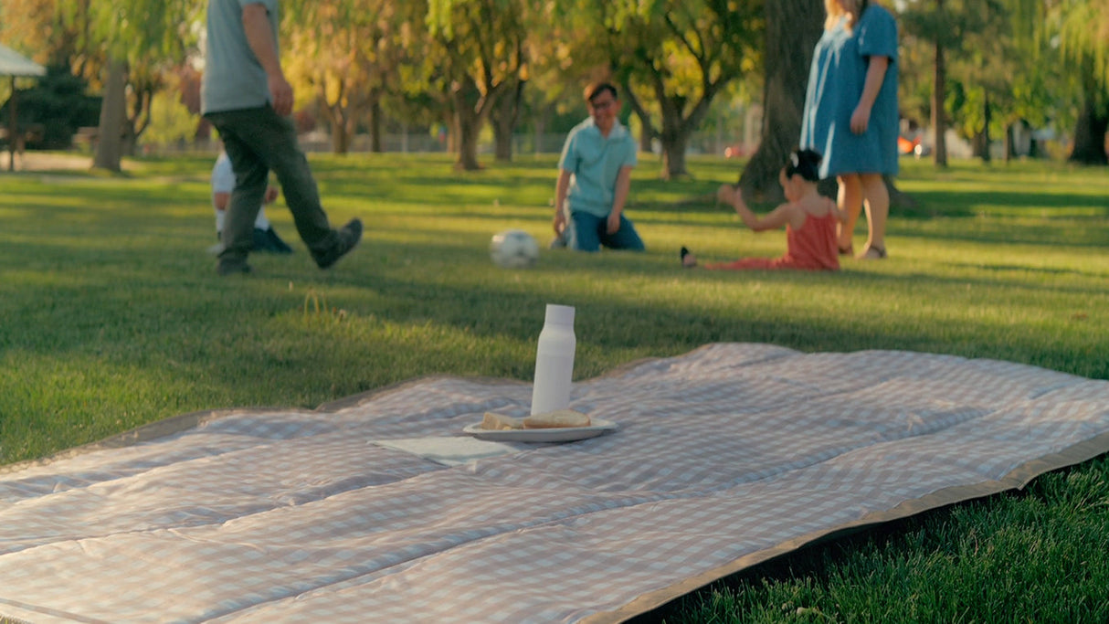 Outdoor Blanket - Beige Buffalo Check - HoneyBug