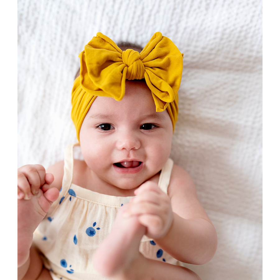 Baby Bloom Bows: Medallion - HoneyBug