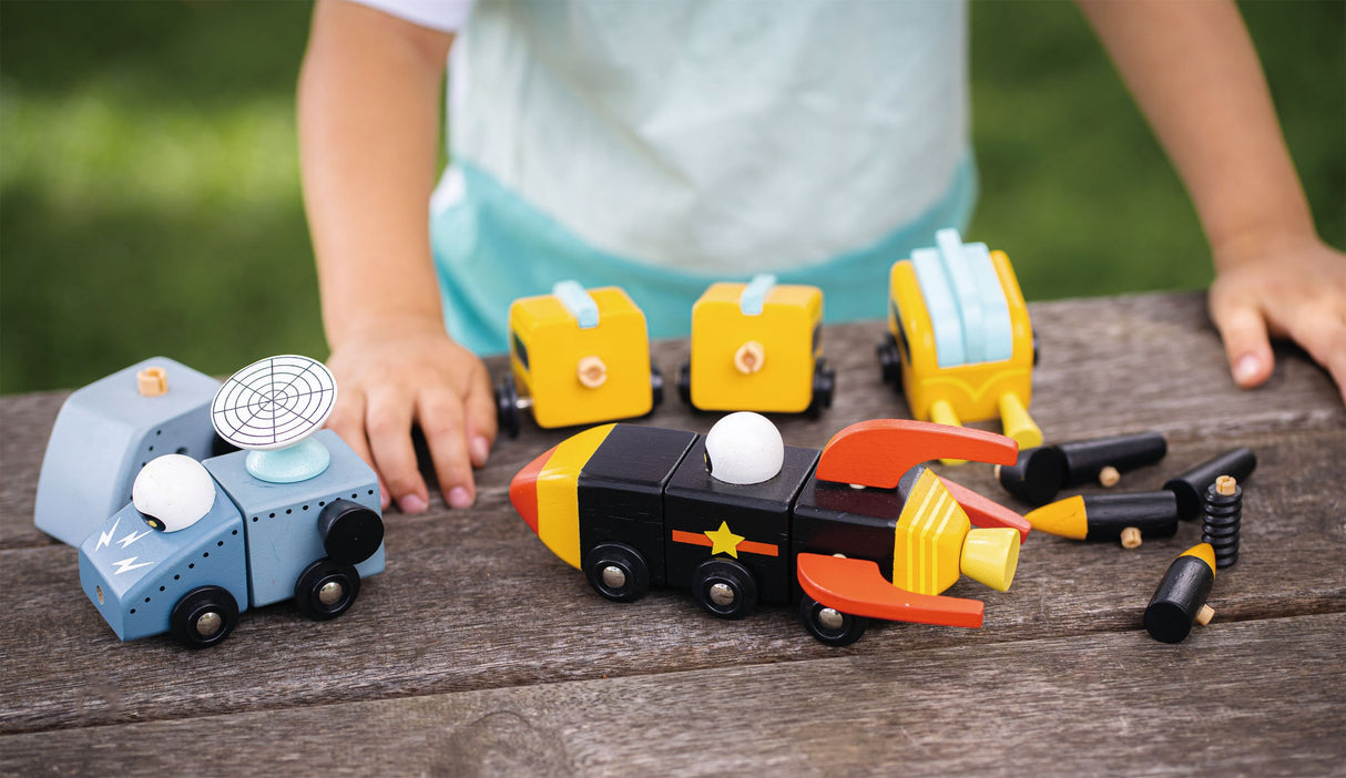 Space Race - HoneyBug