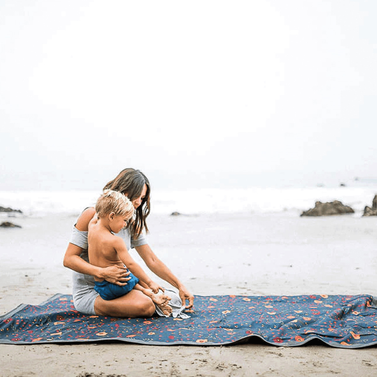 Outdoor Blanket - Midnight Poppy - HoneyBug