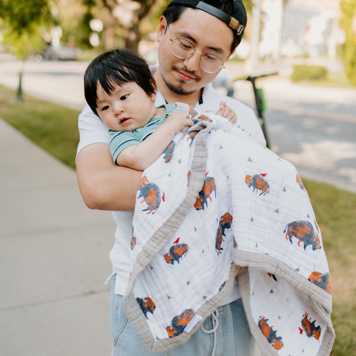 Cotton Muslin Baby Quilt - Bison - HoneyBug