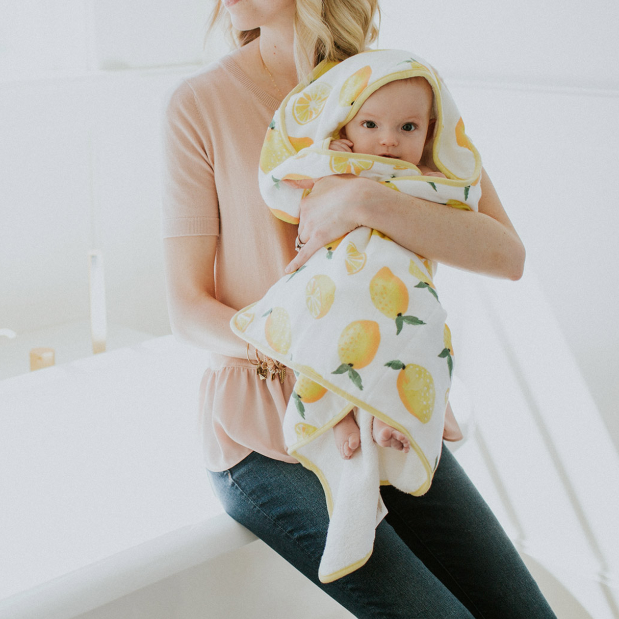 Infant Hooded Towel - Lemon - HoneyBug