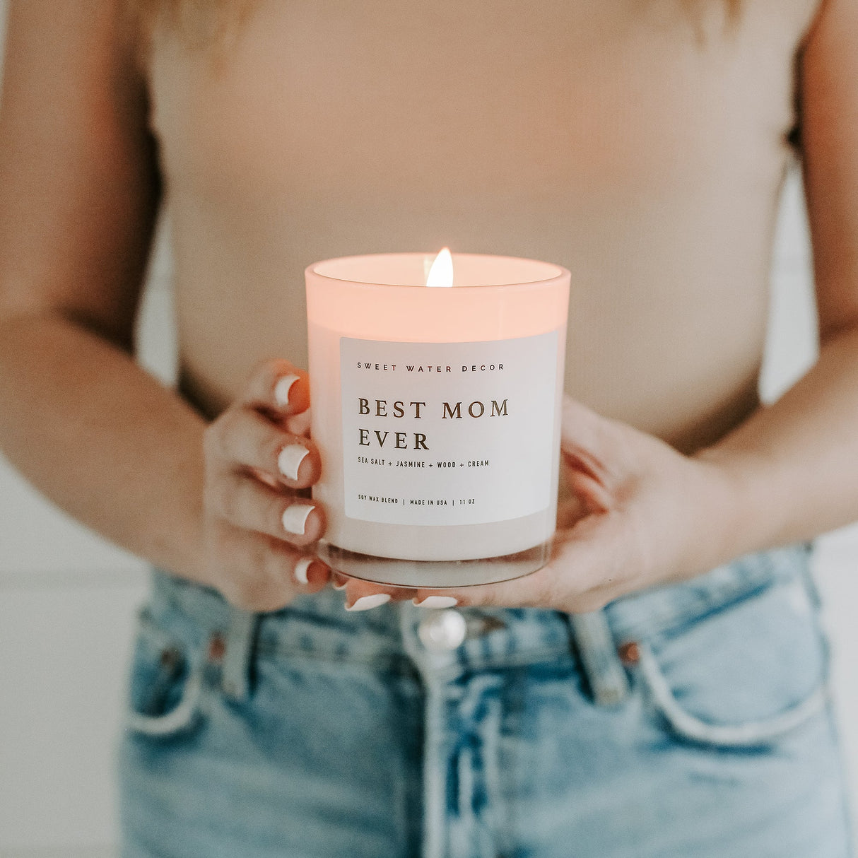 Best Mom Ever! Soy Candle - White Jar - 11 oz (Spa Day) - HoneyBug