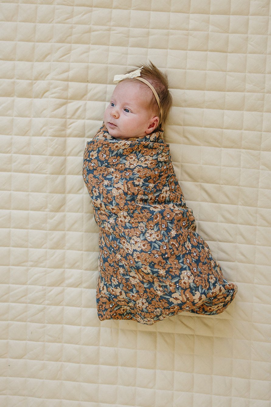 Venetian Floral Muslin Swaddle Blanket - HoneyBug