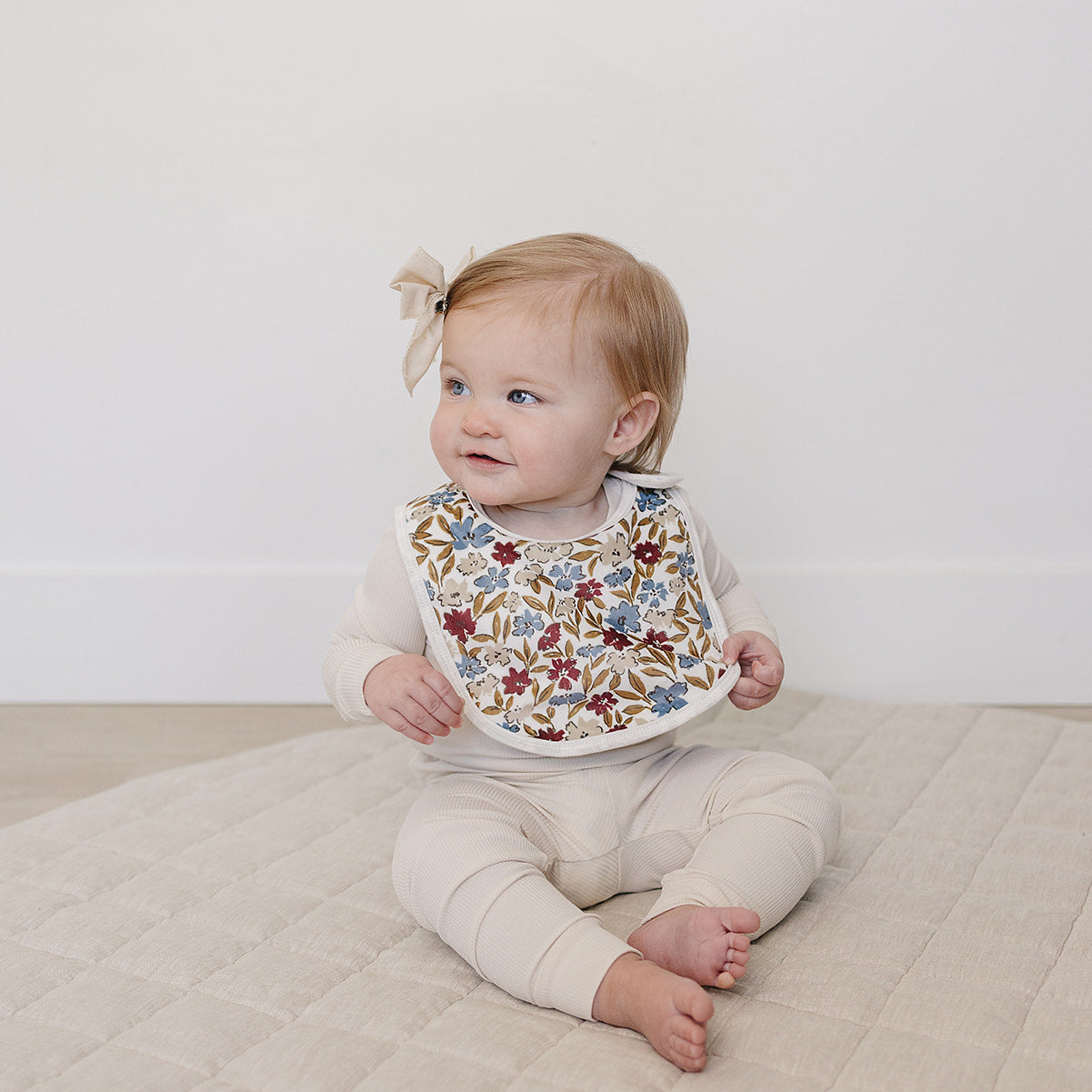 Desert Floral Classic Luxe Fleece Bib