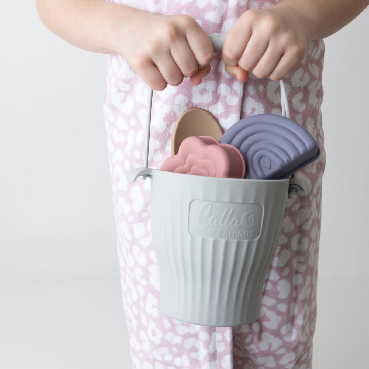 Allison Beach Toy Set - HoneyBug