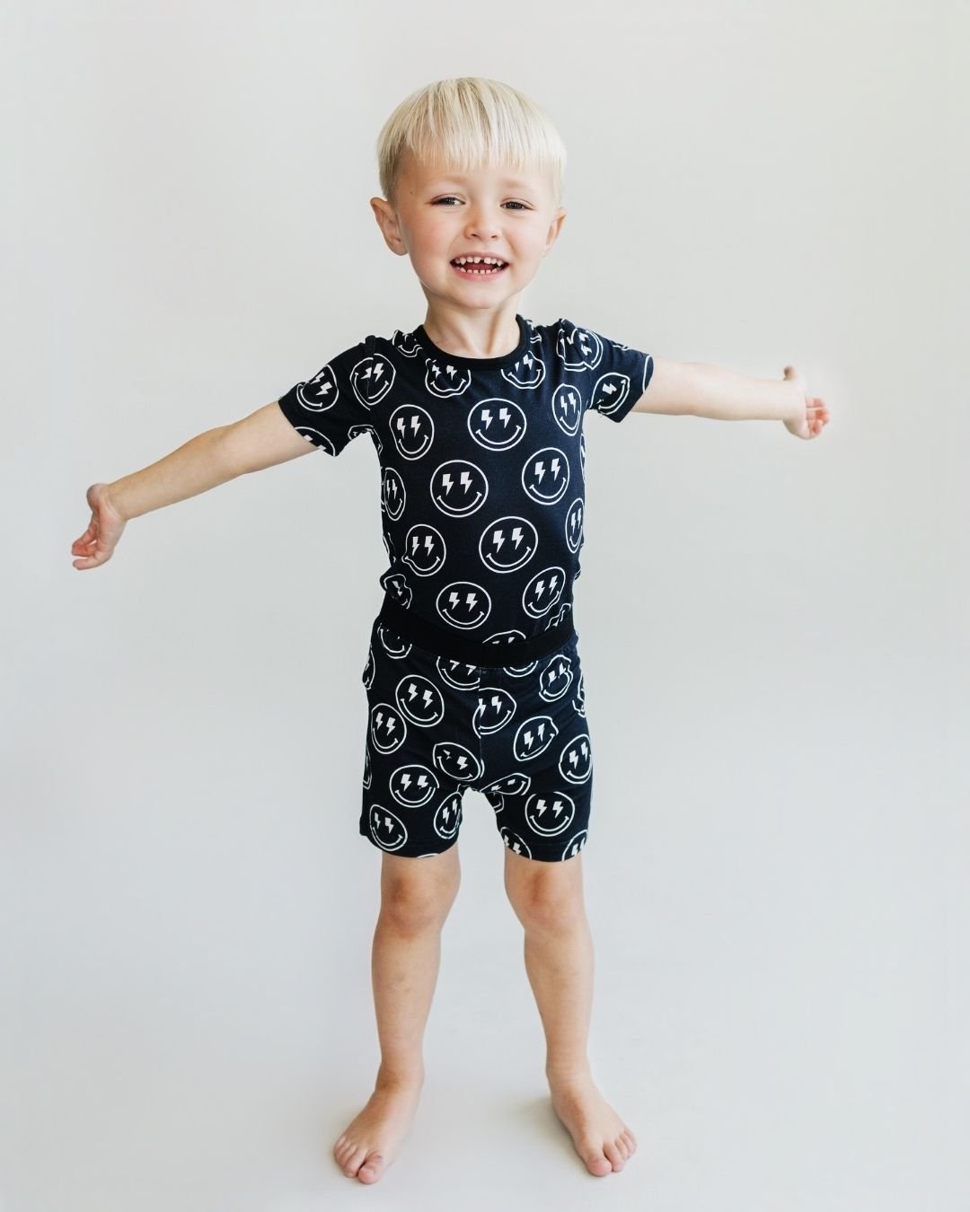 Bamboo Two Piece Shorts Set | Electric Smiley - HoneyBug
