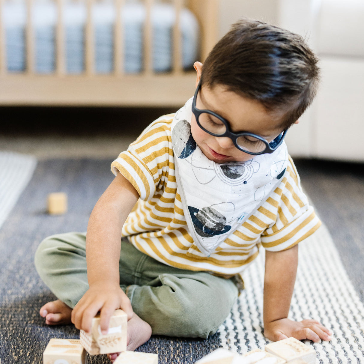 Cotton Muslin + Fleece Bandana Bib 4 Pack - Planetary - HoneyBug