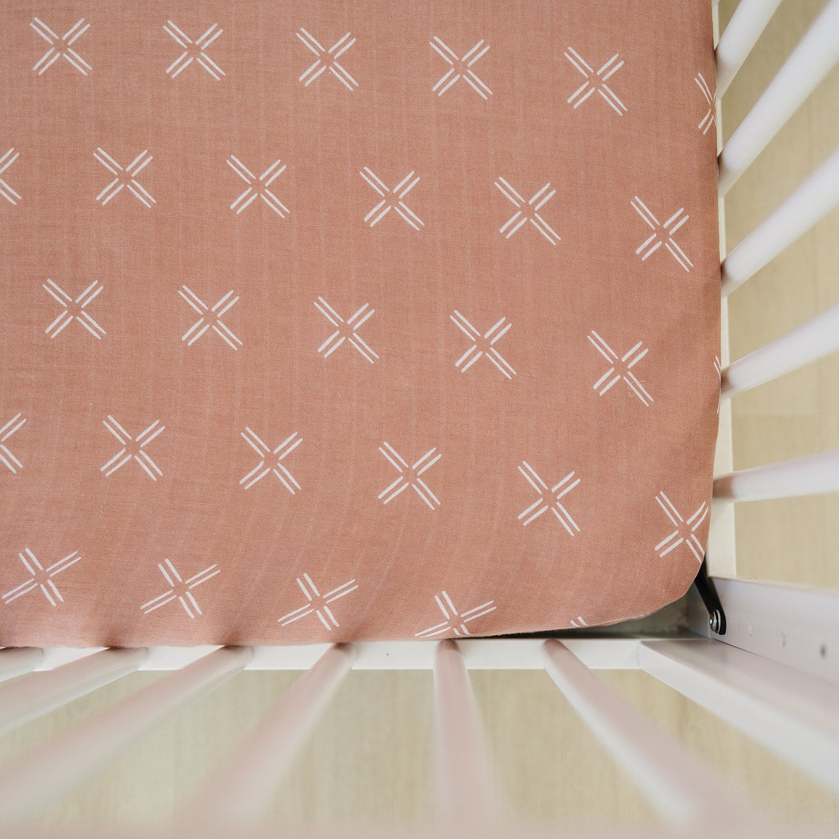 Just Peachy Muslin Crib Sheet - HoneyBug