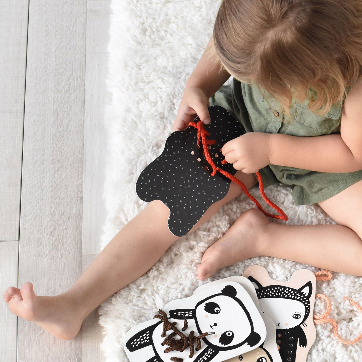 Lacing Cards - Baby Animals - HoneyBug