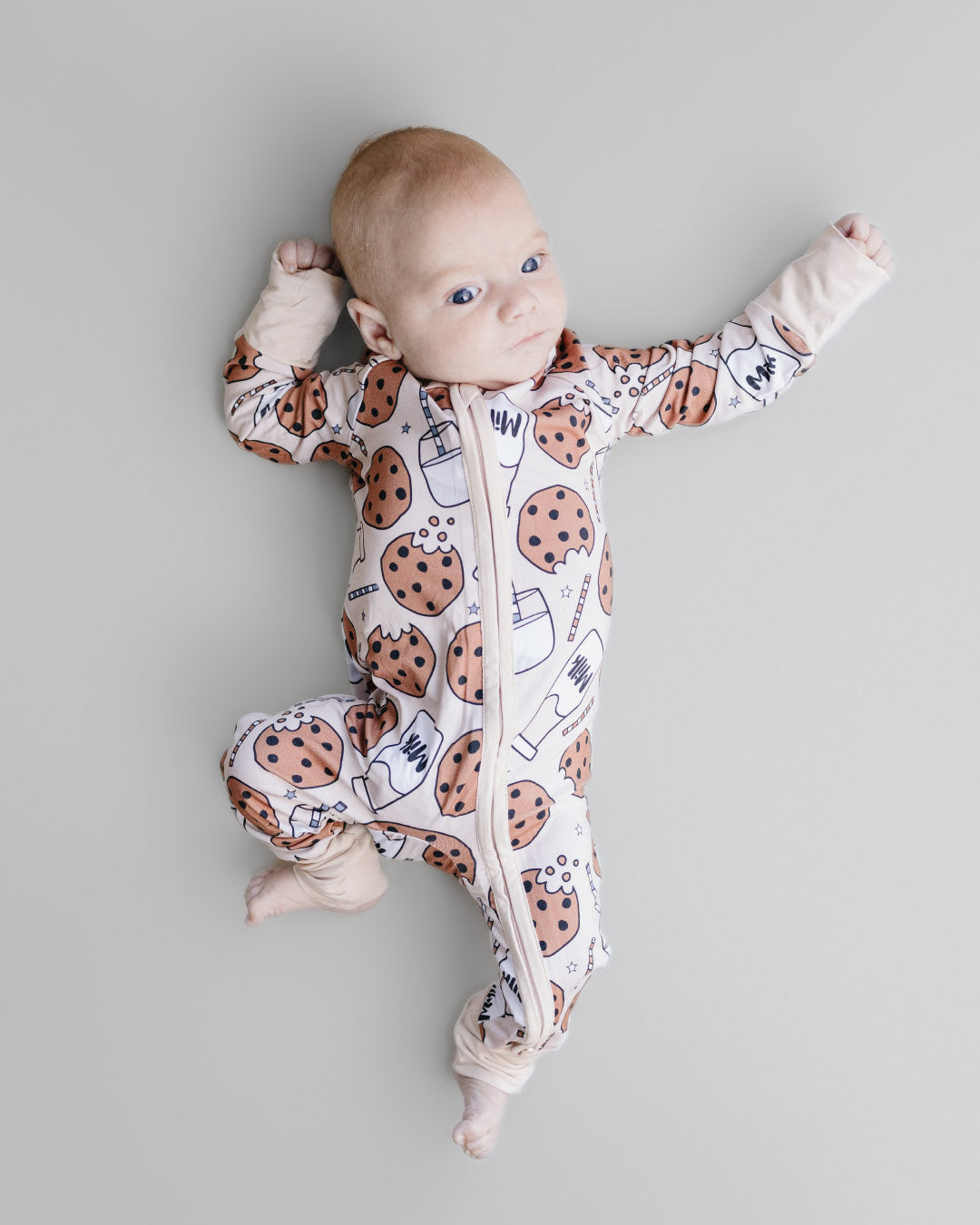 Bamboo Zip Romper | Milk & Cookies - HoneyBug