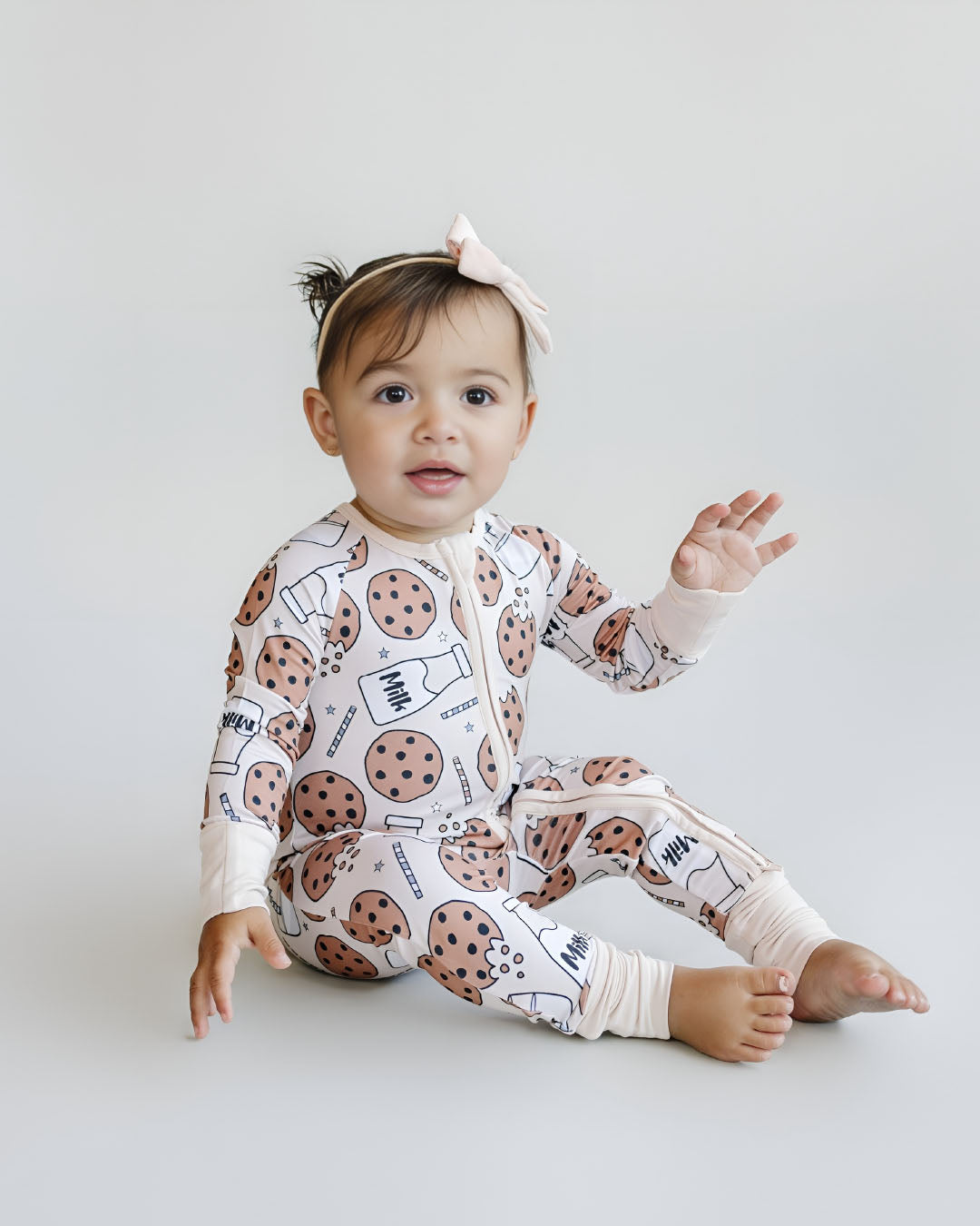 Bamboo Zip Romper | Milk & Cookies - HoneyBug