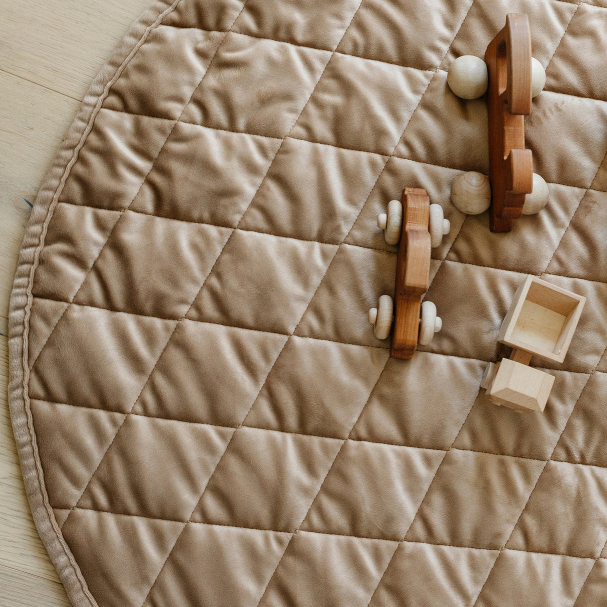 MINKY PLAY MAT