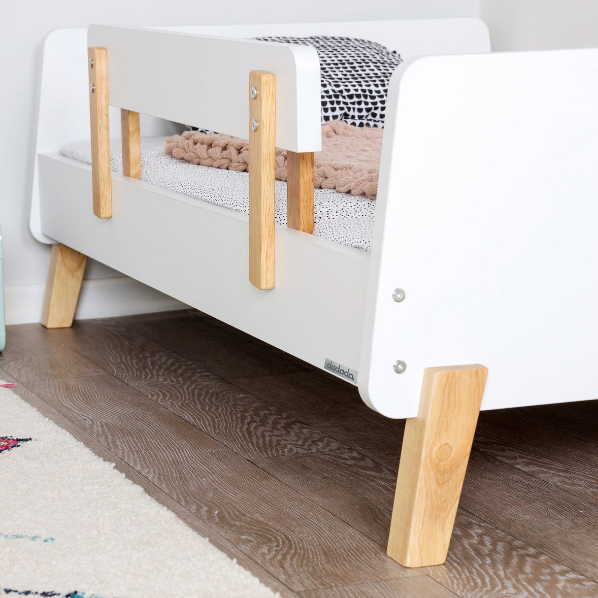 Muse Toddler Bed - HoneyBug